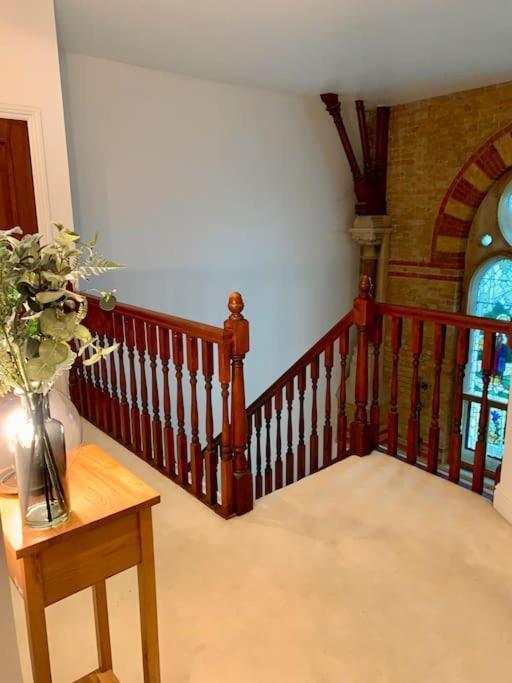 Magical Church Conversion In Watford Watford  Bagian luar foto
